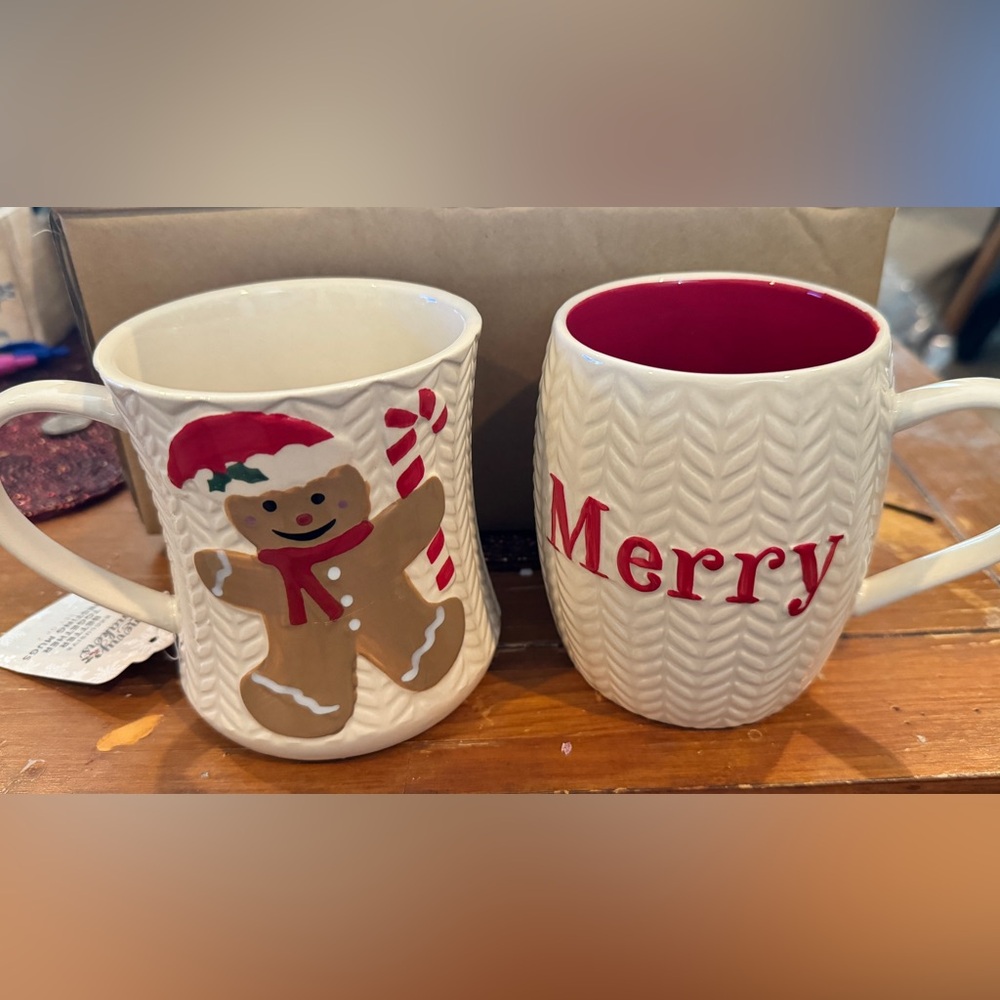 Merry Makers Christmas Nesting mugs